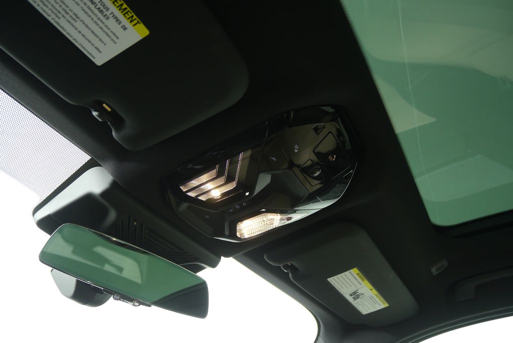 Thumbnail: 2025 BMW X3 - 23