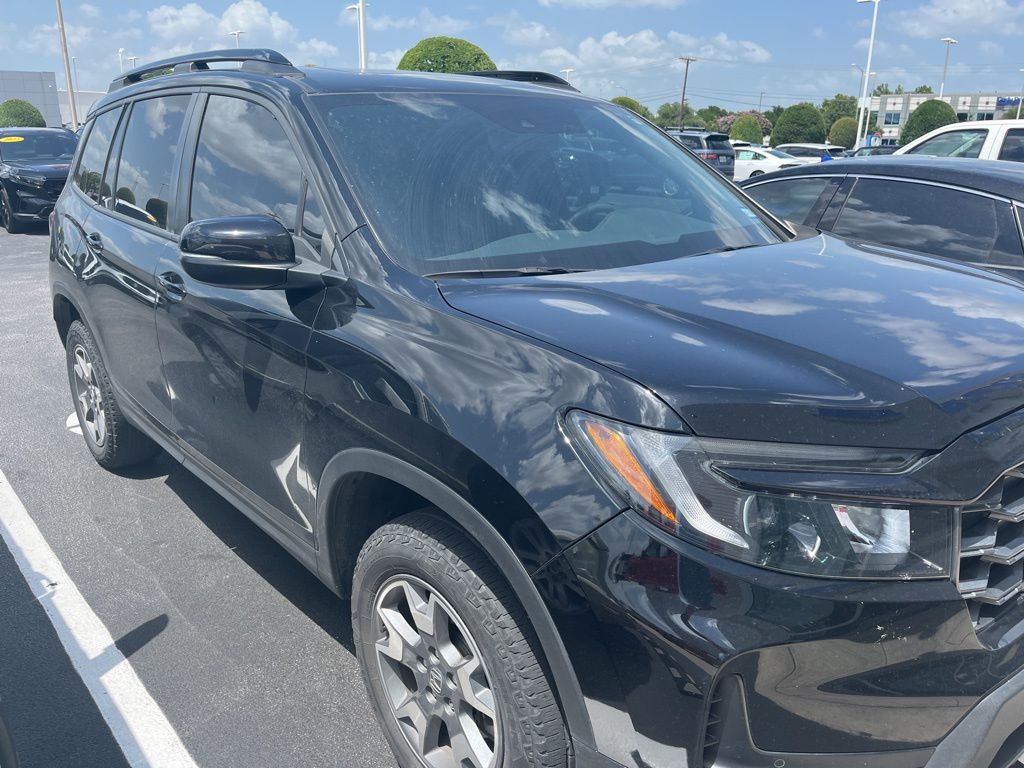 Thumbnail: 2023 Honda Passport - 3