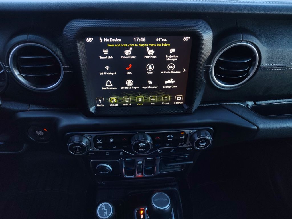 Used Car 2022 Jeep Gladiator  Overland For Sale Under $35,000 In Austin, Texas