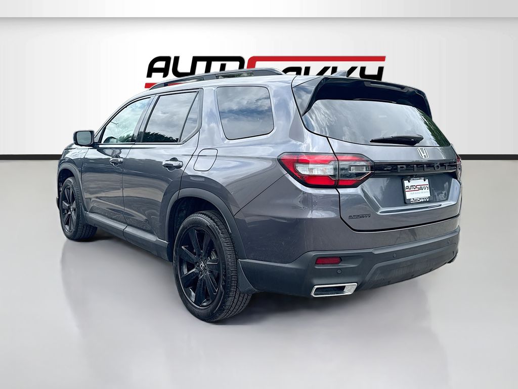 Used 2025 Gray Honda Black Edition image 5