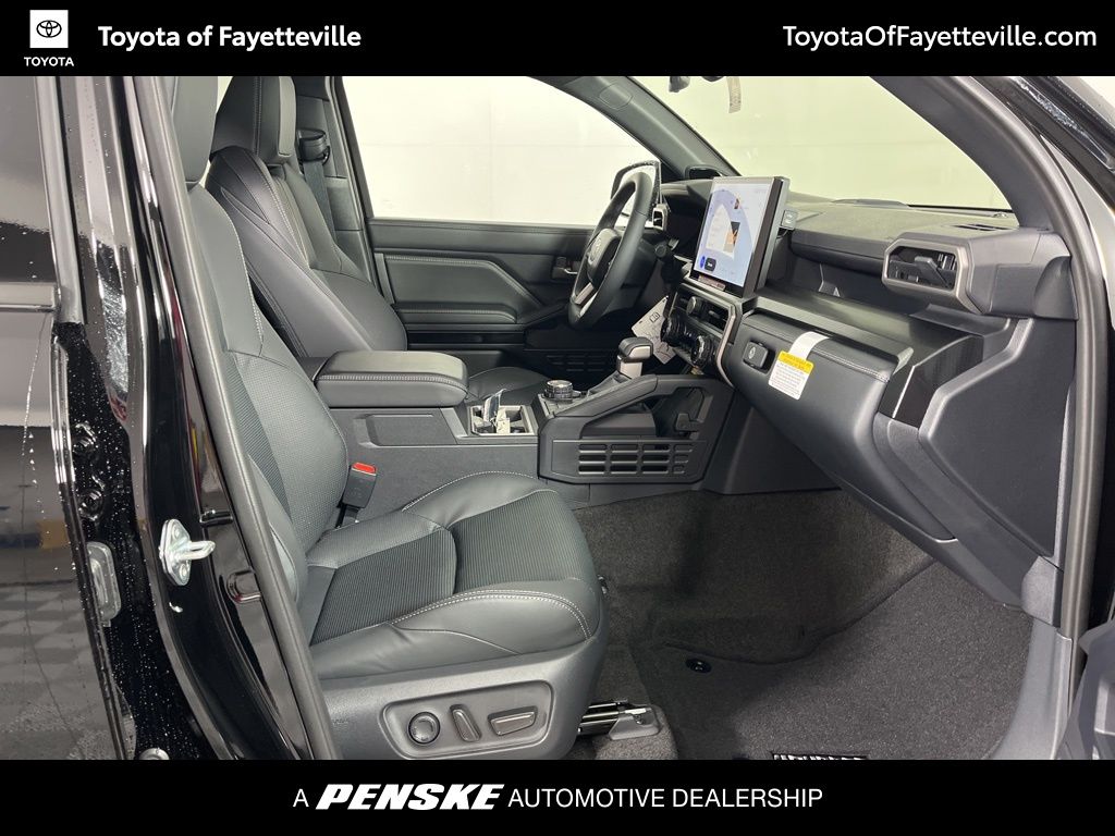 Thumbnail: 2025 Toyota 4Runner - 9