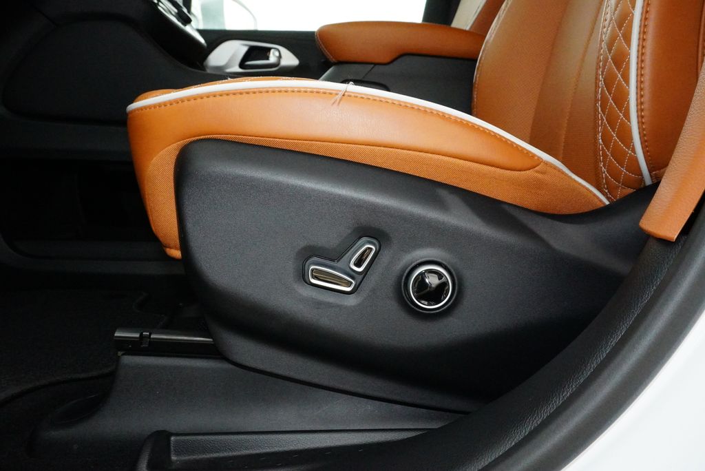 Used Car 2024 Chrysler Pacifica  Pinnacle For Sale Under $50,000 In Weatherford, Texas