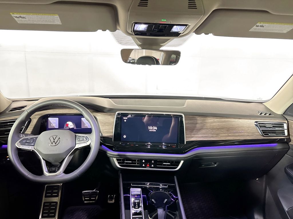 2026 Volkswagen Atlas SEL Premium R-Line