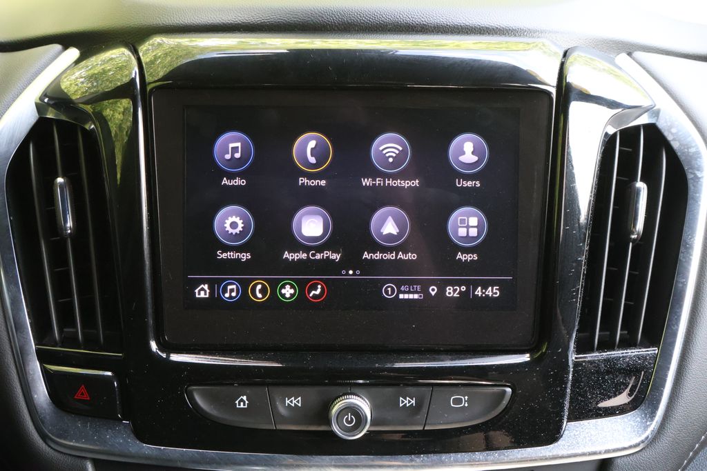 2023 Chevrolet Traverse LT 17