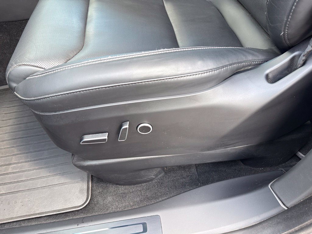 2022 Tesla Model X Plaid