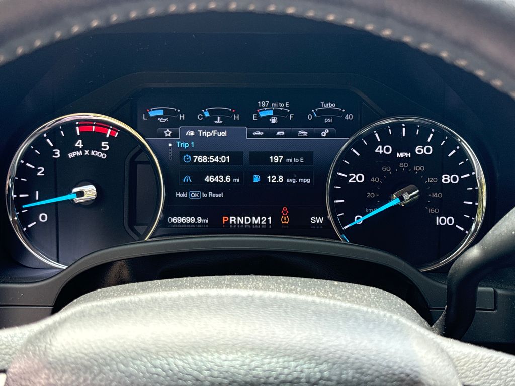 Used 2018 Black Ford Lariat image 16