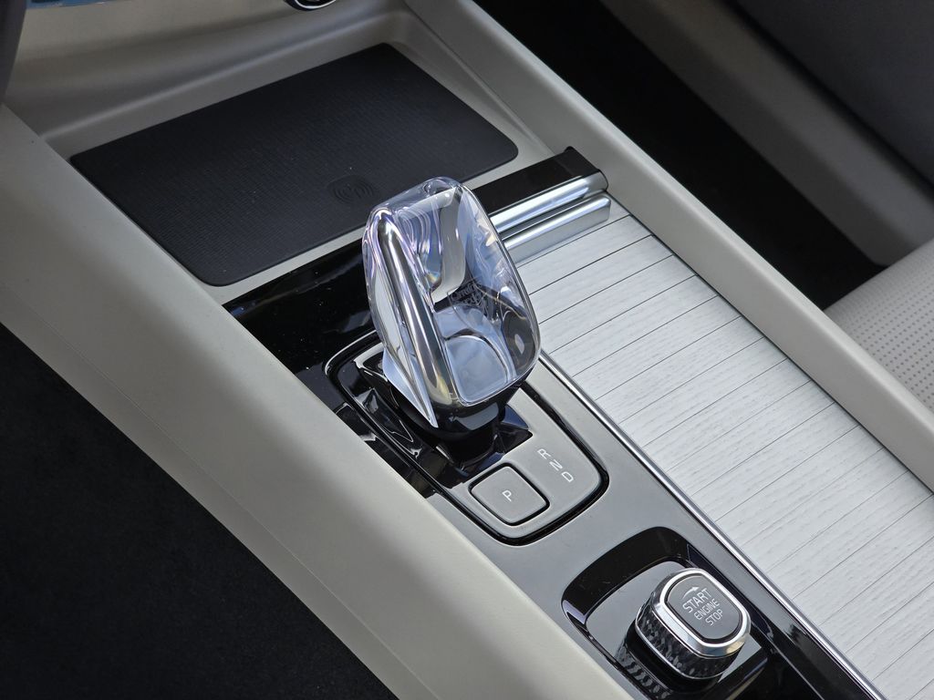 new 2026 Volvo XC60 car, priced at $61,935