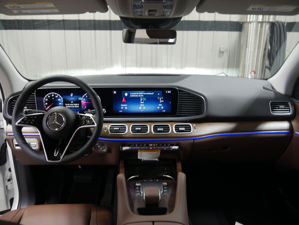 Thumbnail: 2026 Mercedes-Benz GLE - 24