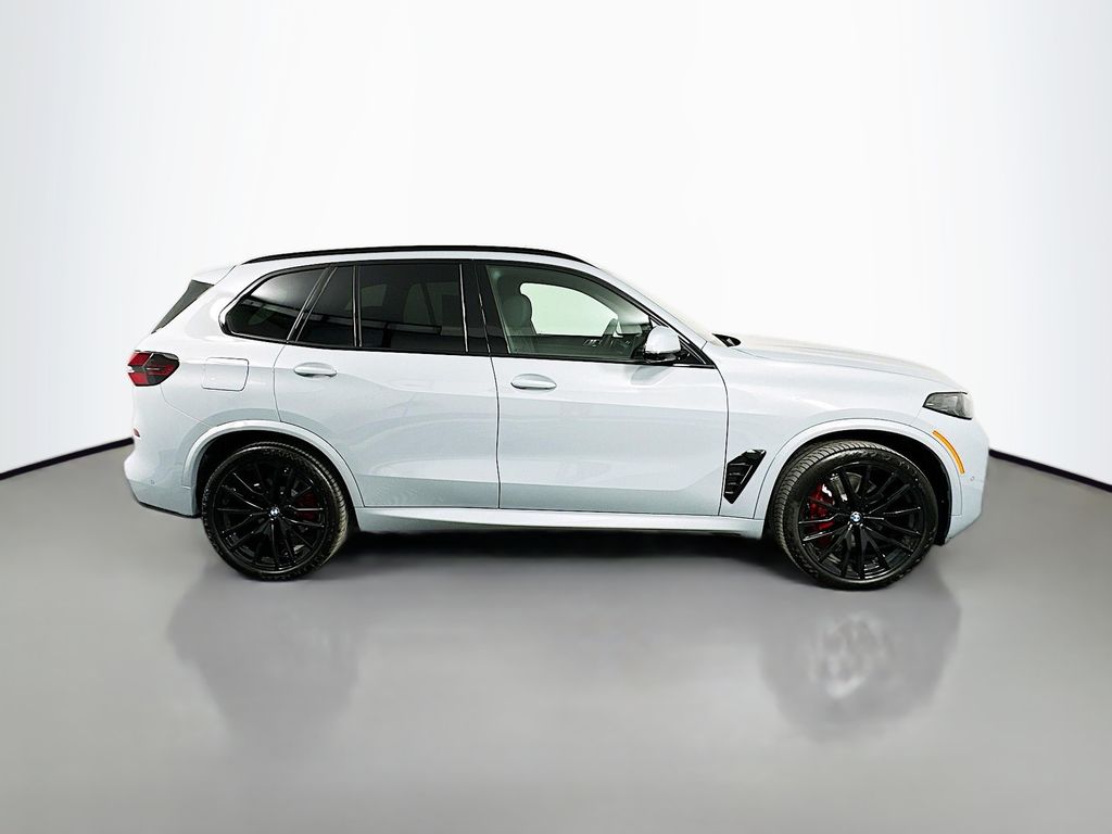 Thumbnail: 2026 BMW X5 - 4
