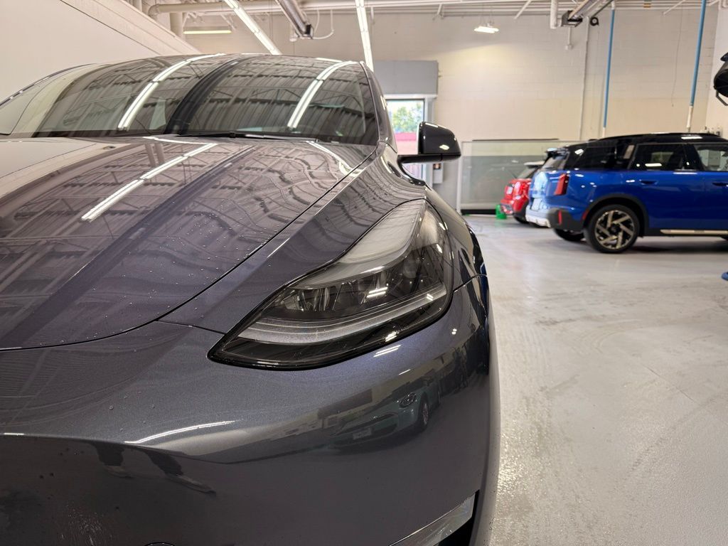 2023 Tesla Model Y Long Range 9