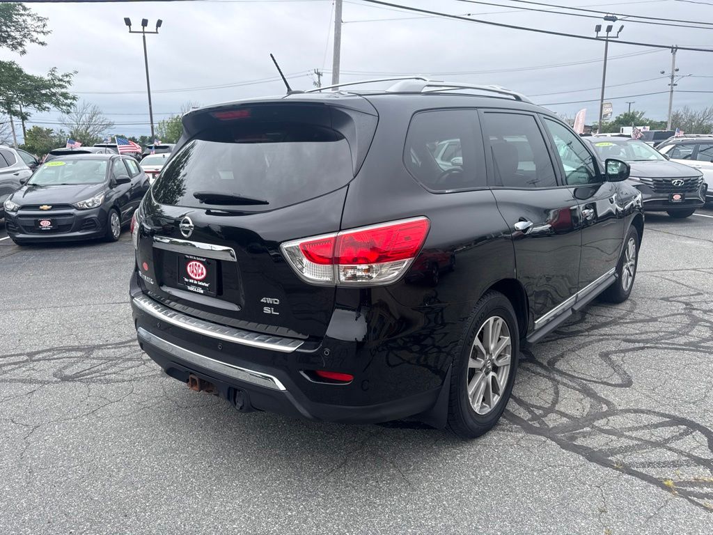 Used 2014 Black Nissan SL image 5
