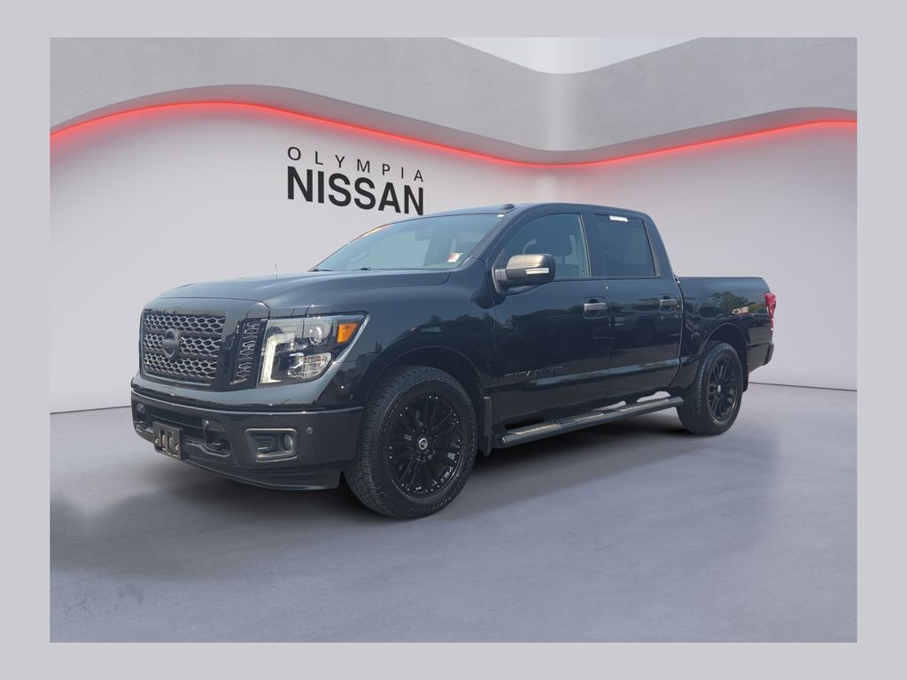 Gray (Magnetic Black Metallic) 2019 Nissan Titan Pickup Truck Four-Wheel Drive 7-Speed Automatic