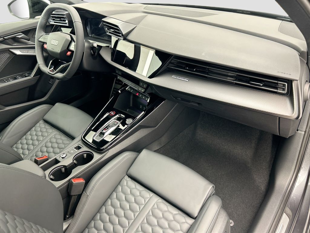 Thumbnail: 2025 Audi RS 3 - 16