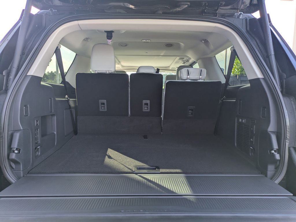 2025 Ford Expedition Platinum MAX