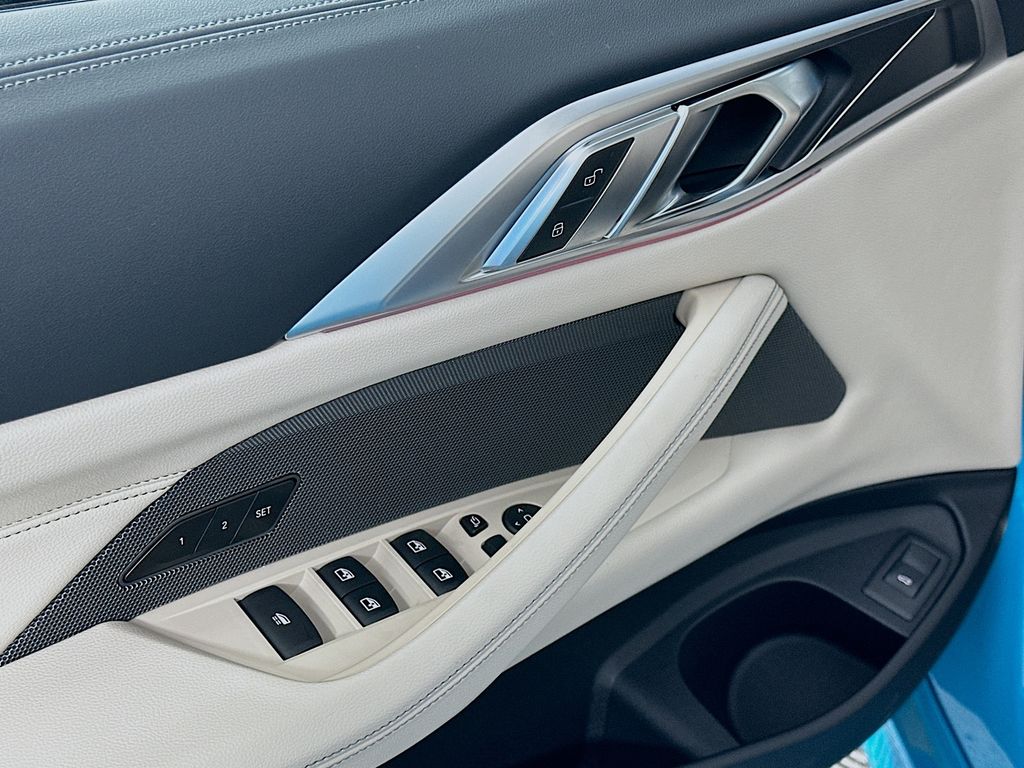 Thumbnail: 2027 BMW 4 Series - 20