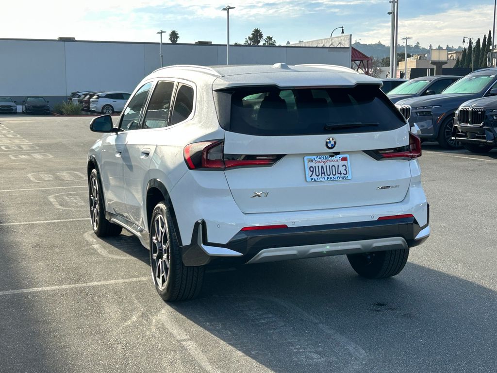 Thumbnail: 2025 BMW X1 - 3