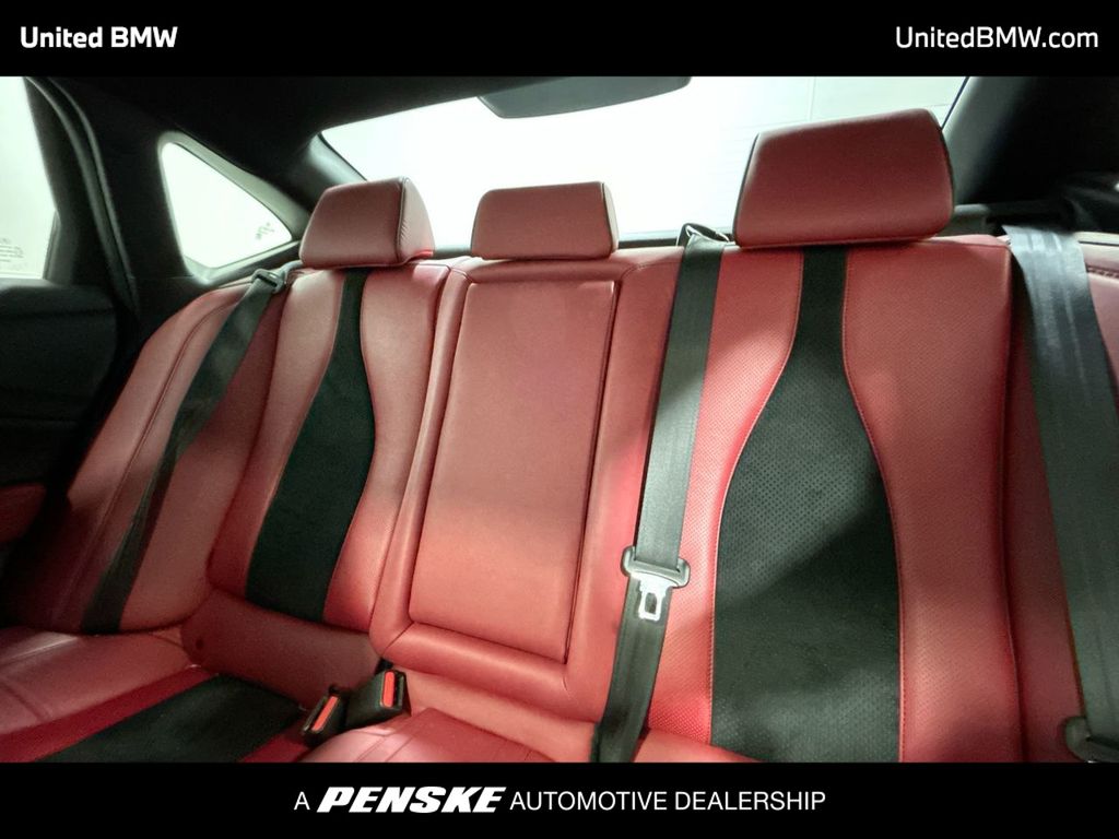 Thumbnail: 2022 Acura TLX - 21