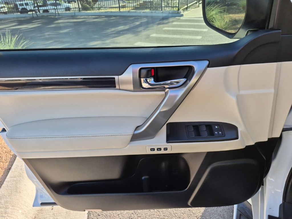 Used Car 2023 Lexus Gx  460 Luxury For Sale Under $70,000 In Austin, Texas