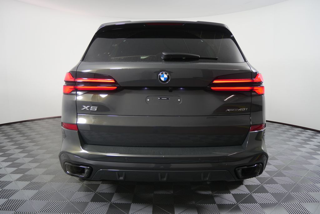 Thumbnail: 2026 BMW X5 - 4