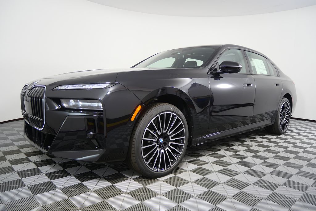 Thumbnail: 2026 BMW 7 Series - 8