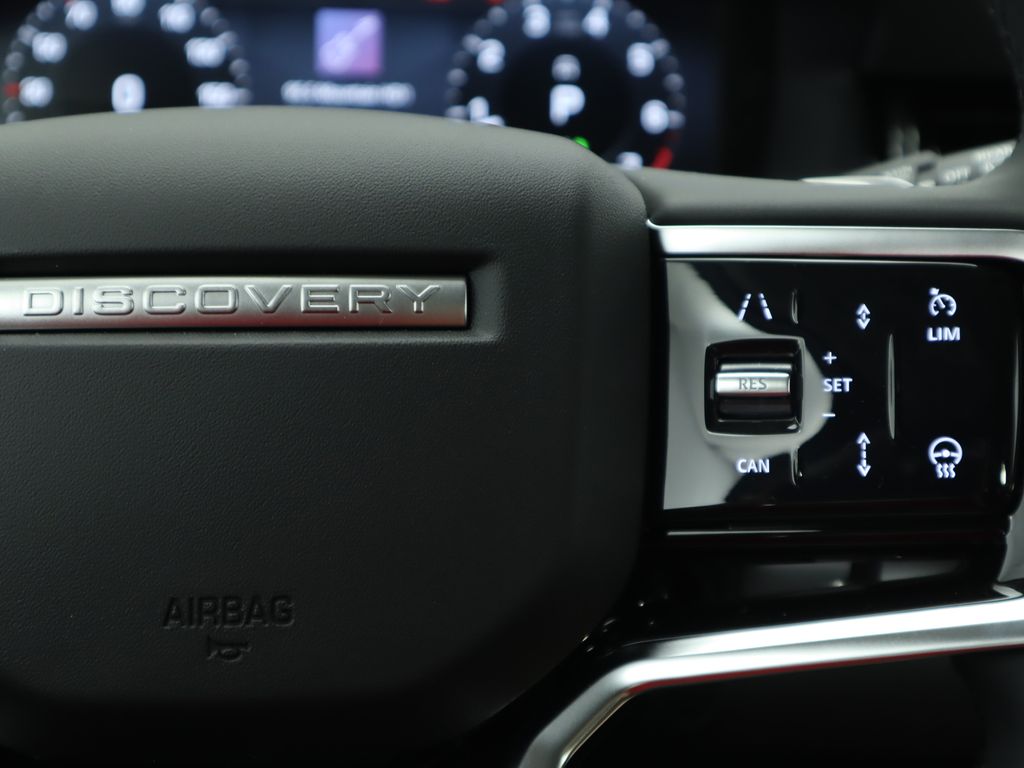 Thumbnail: 2024 Land Rover Discovery Sport - 12