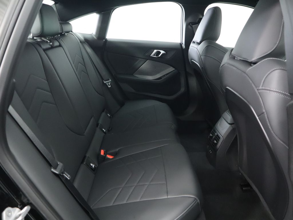 Thumbnail: 2026 BMW 2 Series - 23