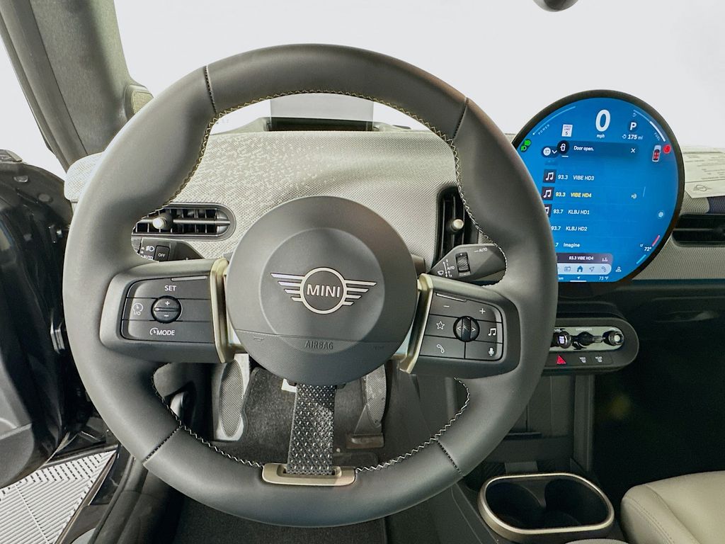 Thumbnail: 2025 MINI Cooper Convertible - 10