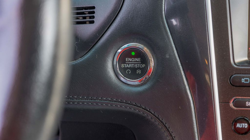 Used 2016 Ford Explorer Platinum 4D Sport Utility