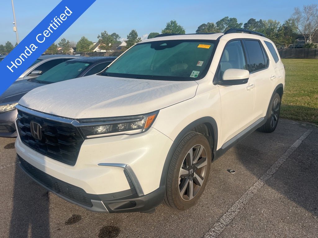 2025 Honda Pilot Touring FWD