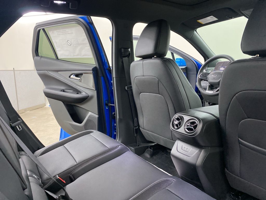 2025 Chevrolet Blazer EV LT photo