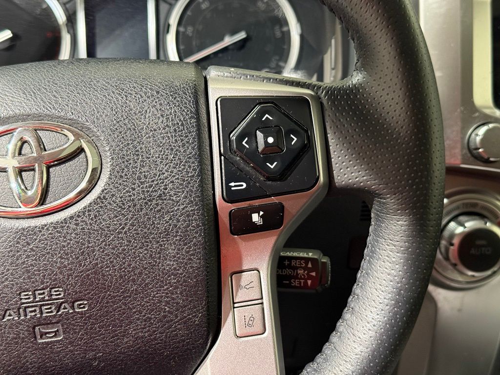 Thumbnail: 2020 Toyota 4Runner - 26