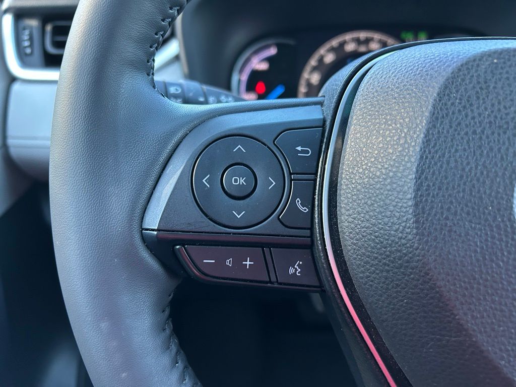 Thumbnail: 2024 Toyota RAV4 - 19