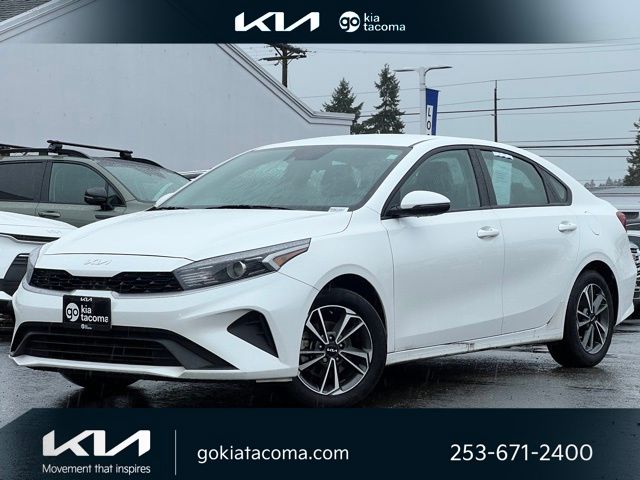 Snow White Pearl 2023 Kia Forte LXS FWD Sedan Front-Wheel Drive Continuously Variable Transmission