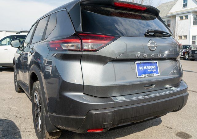 2026 Nissan Rogue SV - 6