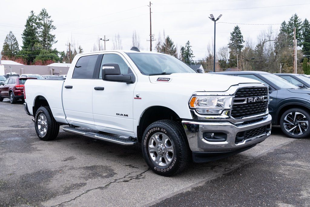 2024 RAM 2500 Big Horn Crew Cab 4WD