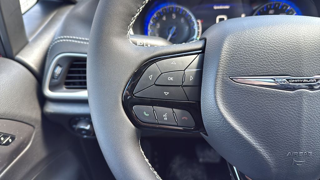 2026 Chrysler Pacifica