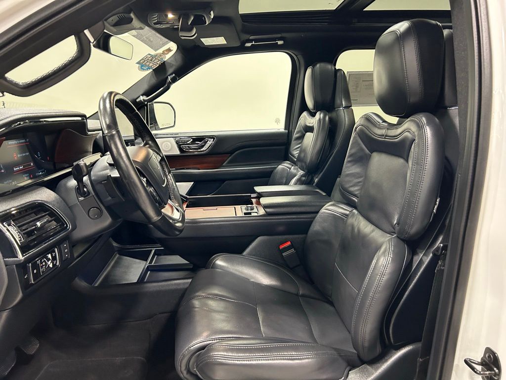 used 2023 Lincoln Navigator L car, priced at $57,390