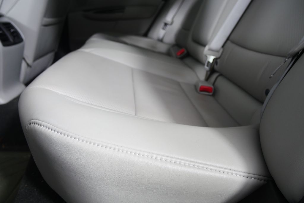 Thumbnail: 2018 Acura TLX - 15