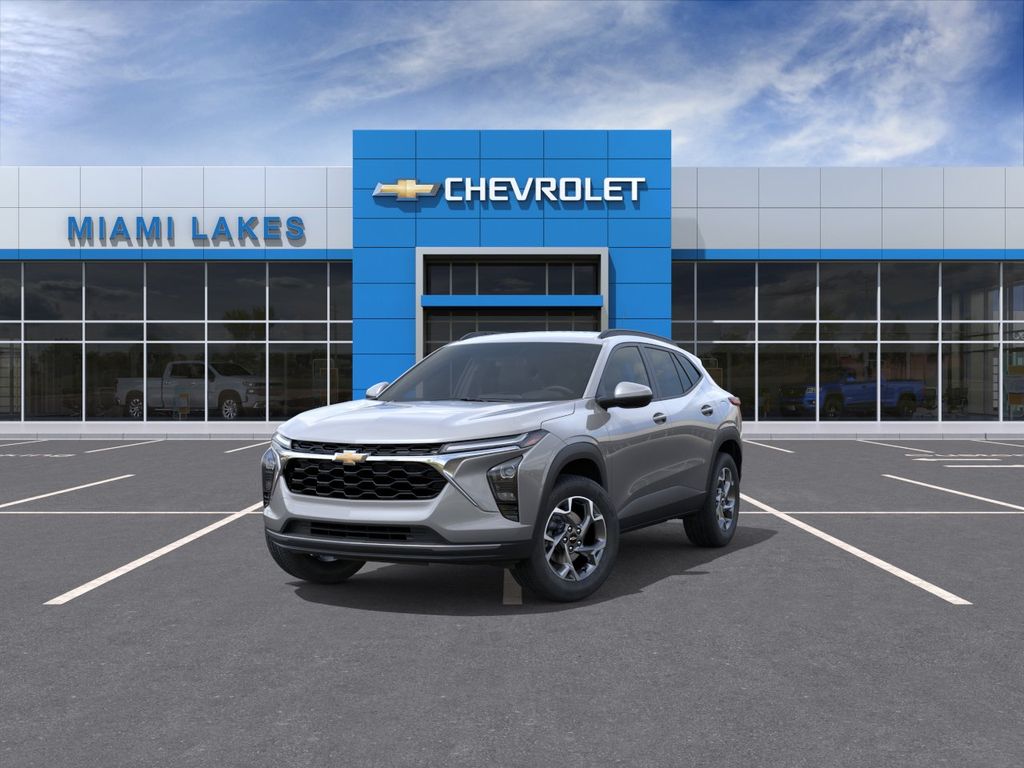 2026 Chevrolet Trax LT - Photo 8