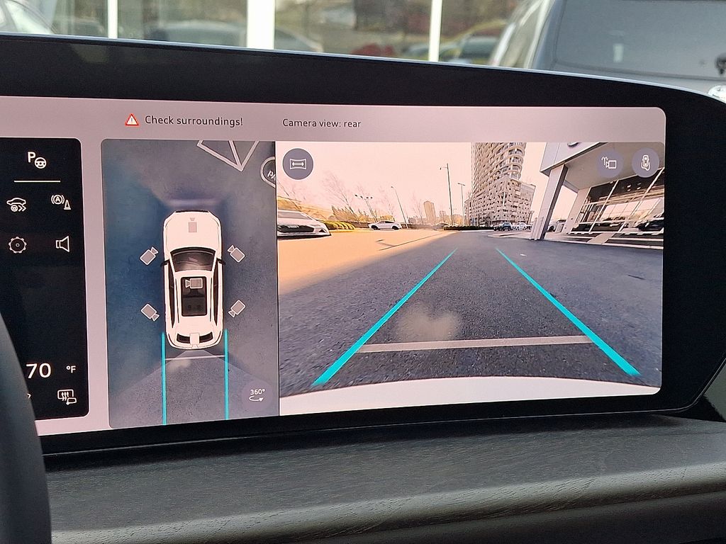 Thumbnail: 2026 Audi Q5 - 16