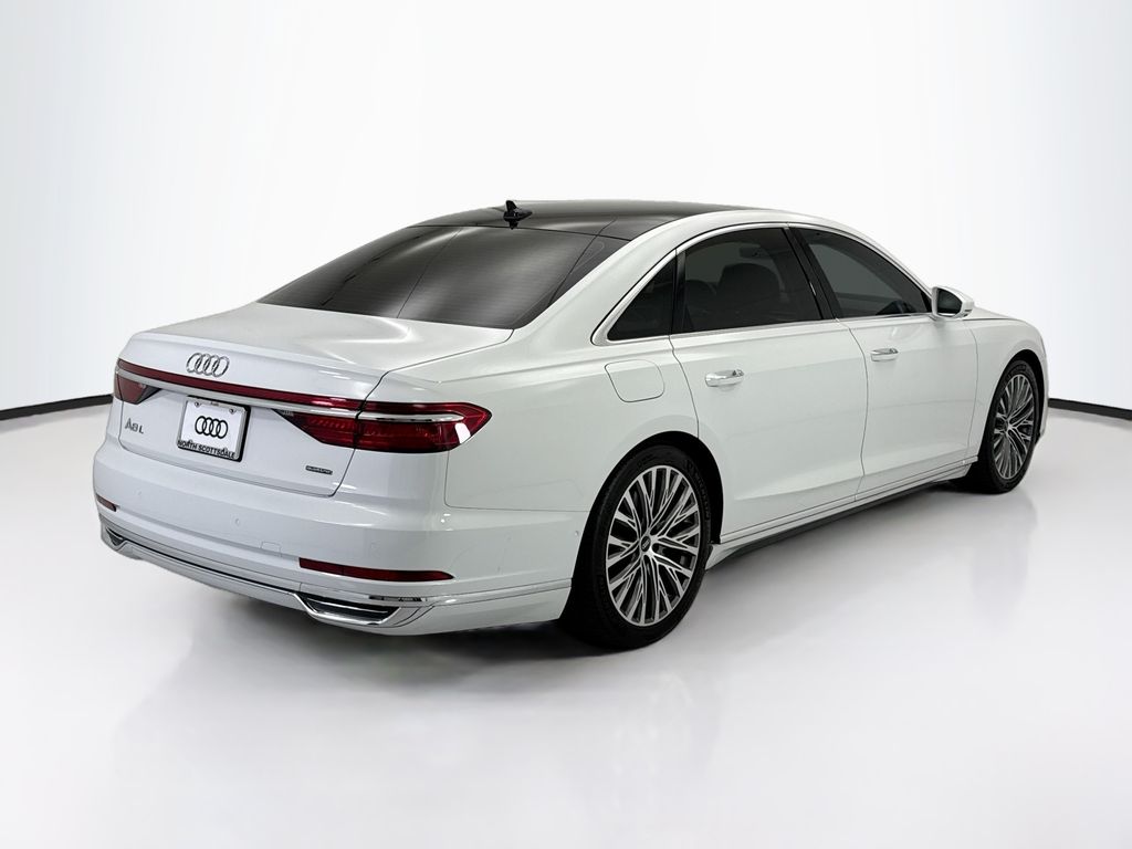 Thumbnail: 2021 Audi A8 - 5