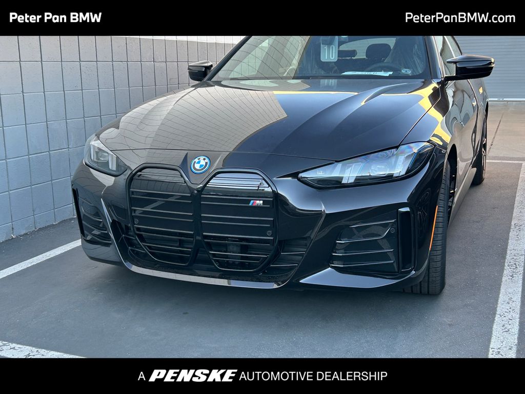 Thumbnail: 2025 BMW i4 - 1