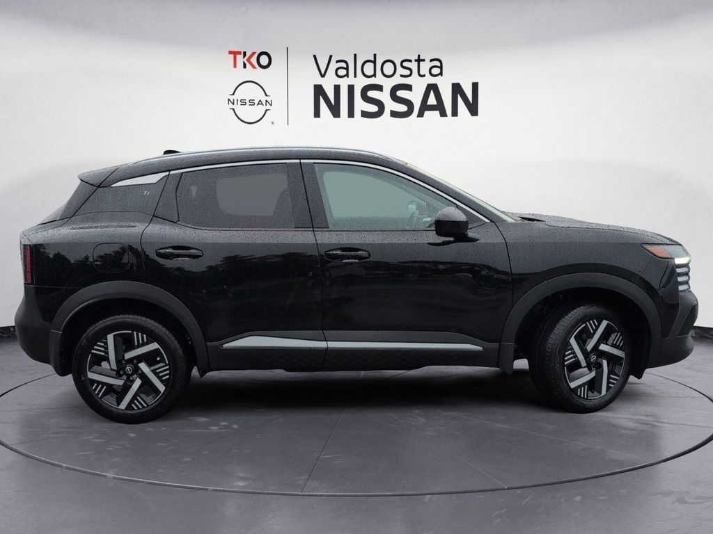 New 2026 Nissan Kicks SUV
