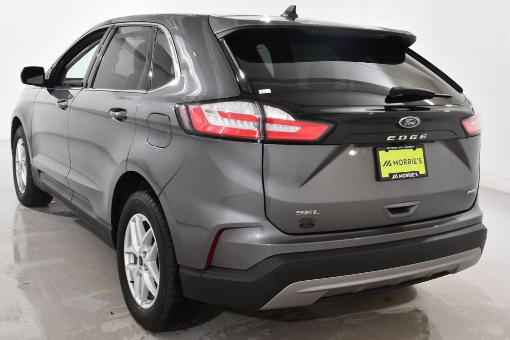 Used 2023 Gray Ford SEL image 14