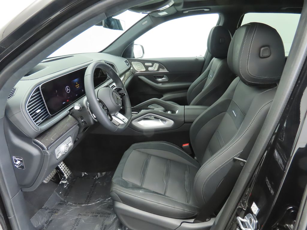 2025 Mercedes-Benz GLE 63 AMG 21