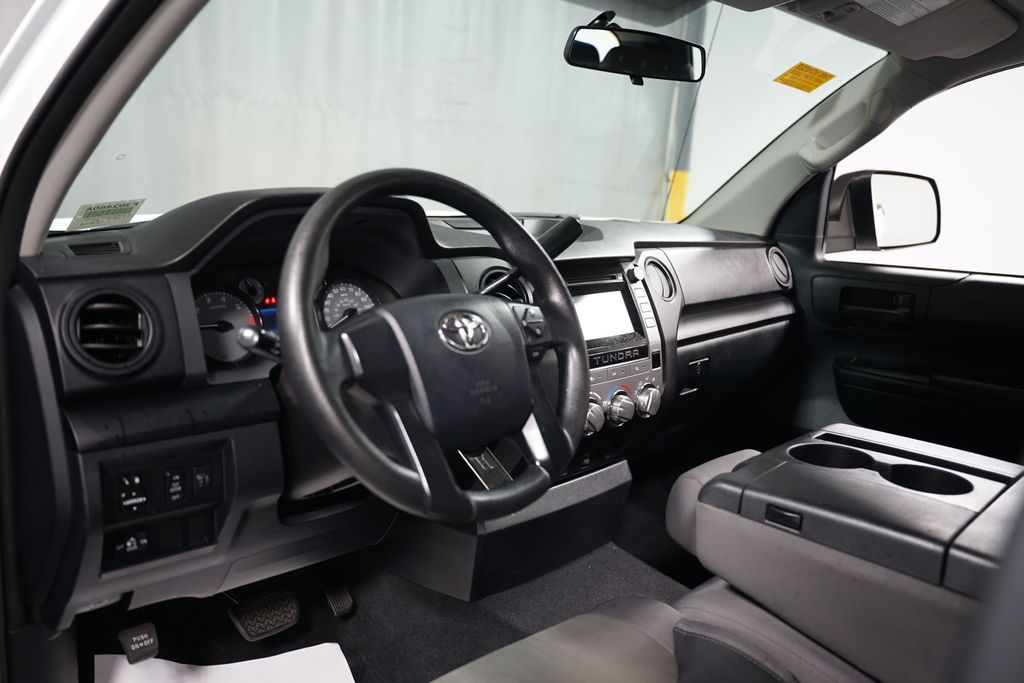 2017 Toyota Tundra SR5 11