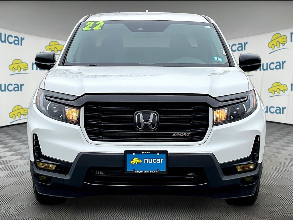 View vehicle photo 2