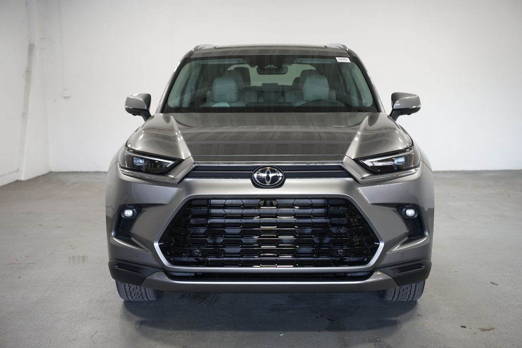 Thumbnail: 2026 Toyota Grand Highlander - 2