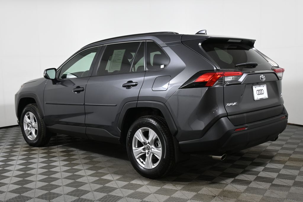 Thumbnail: 2021 Toyota RAV4 - 5