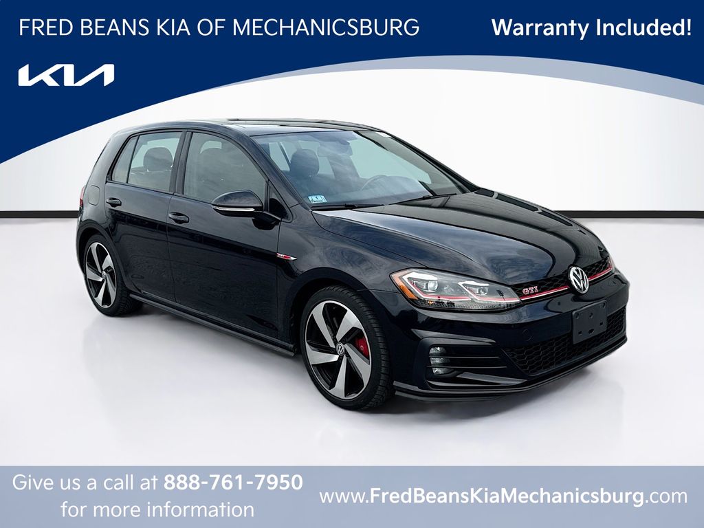 2019 Volkswagen Golf GTI 2.0T SE 4-Door FWD